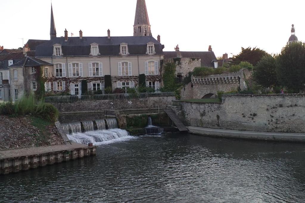 La Tranquillite Proche Des Chateaux De La Loire. Vendôme Eksteriør bilde